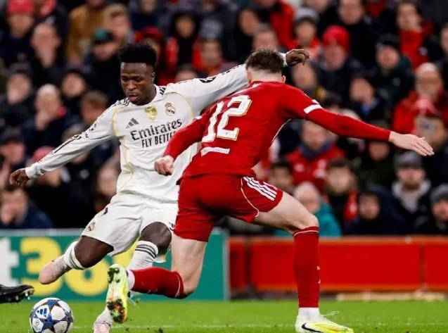 葡萄牙险胜塞内加尔，库尔图瓦统治全场