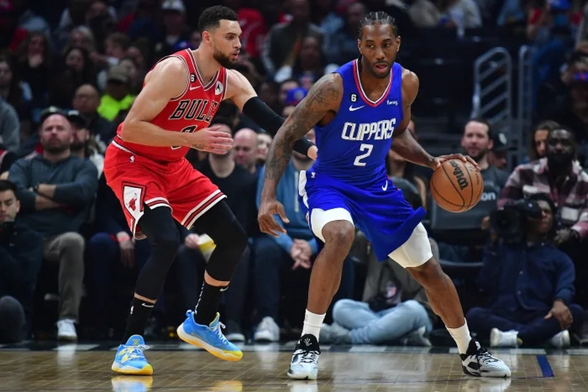 快船险胜太阳，拉文统治全场