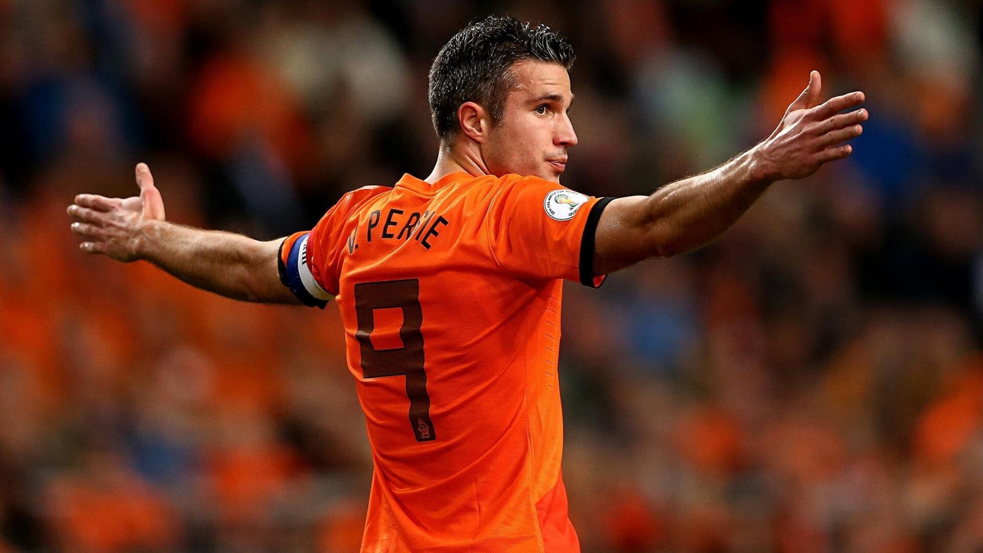 梅西接管年度焦点之战，当个人英雄主义照亮足球的集体迷思