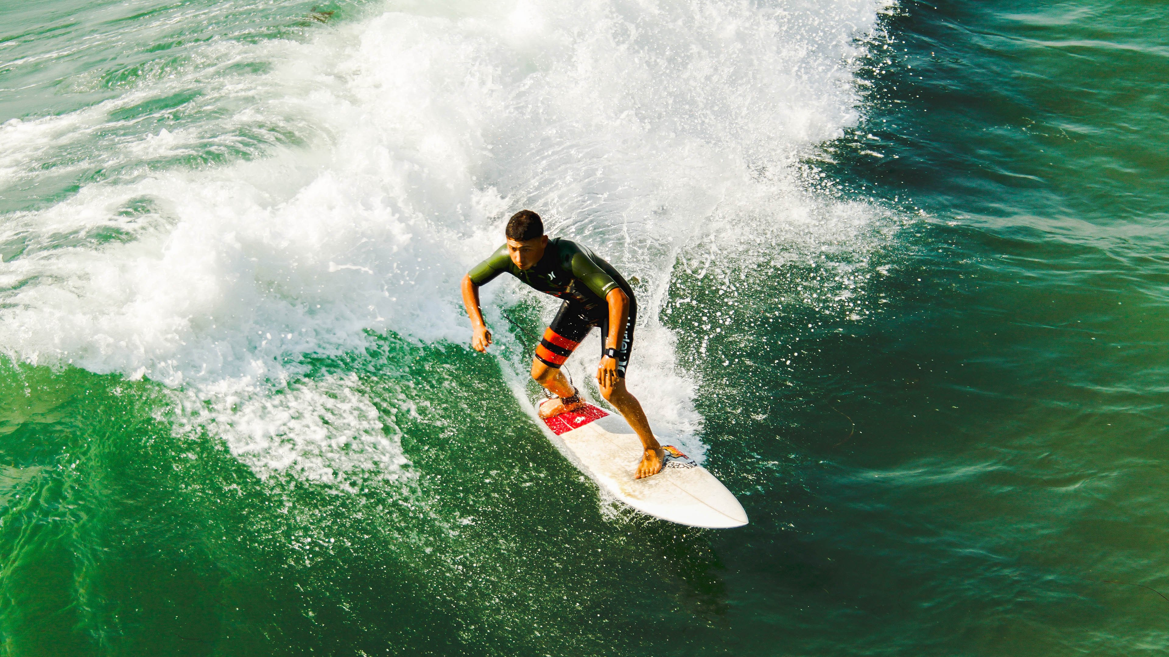 活塞单节拉开雄鹿,东契奇成为关键先生