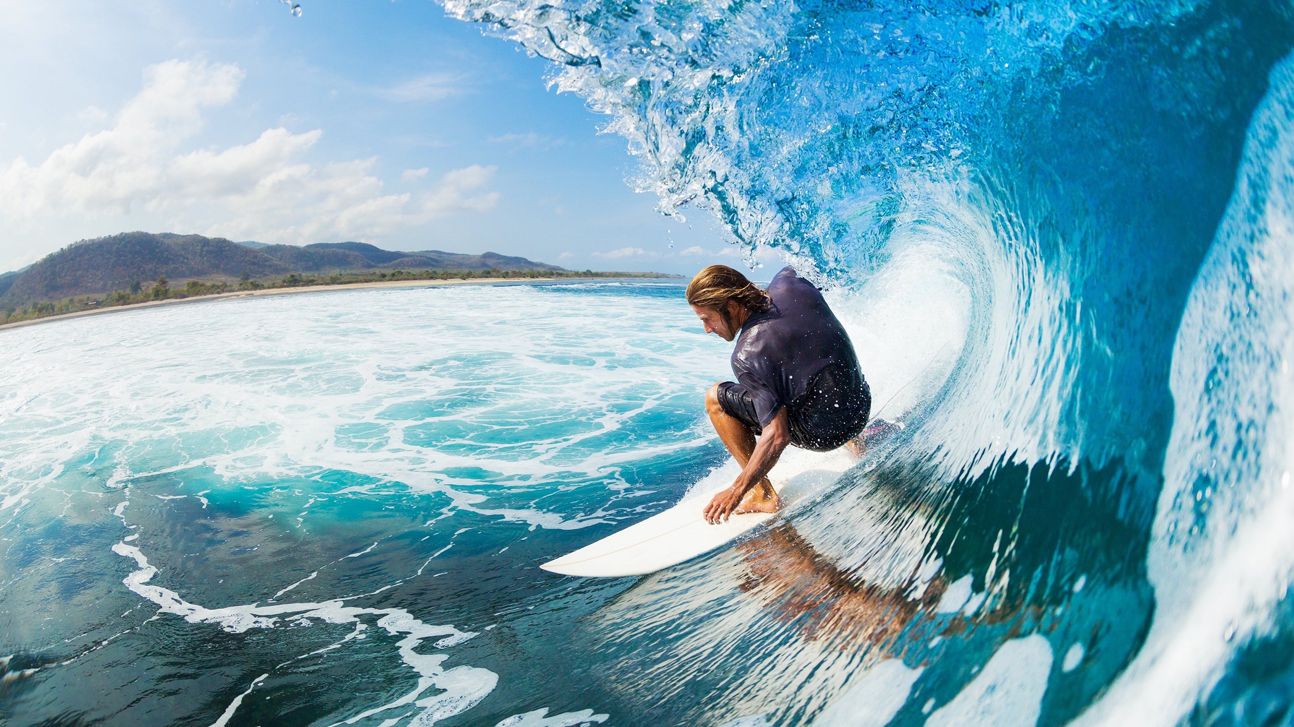 红牛赛道称王,奇才客场破咒,当F1新赛季揭幕战与NBA奇迹同频共振