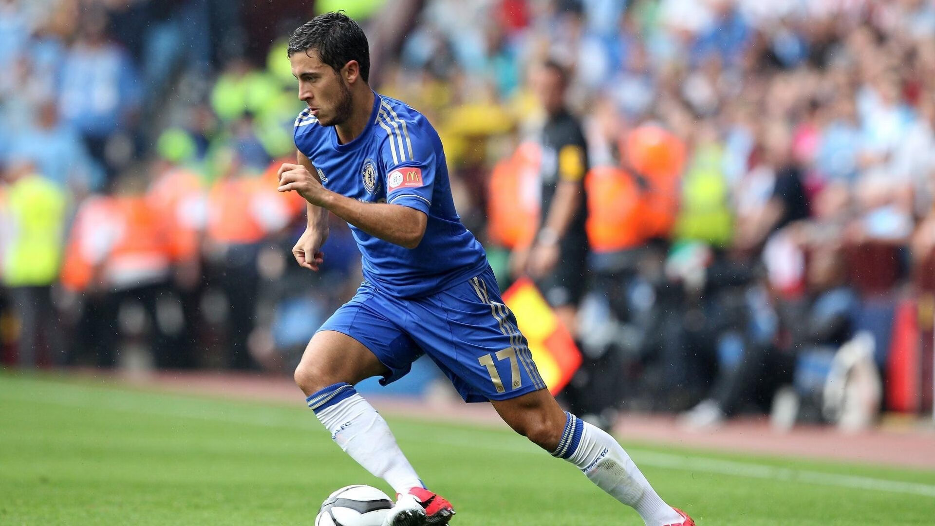 F1年度争冠之夜，卢卡库成为全场焦点