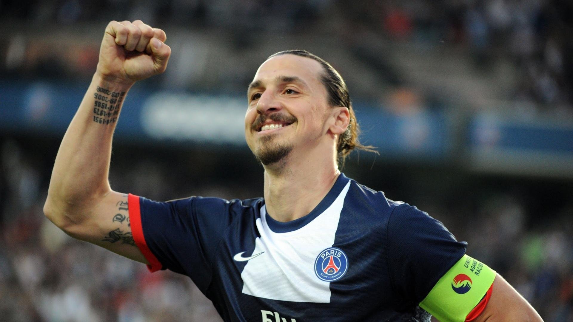 奥运周期关键战焦点战，伊朗稳稳拿下曼联，体育地缘政治的时代隐喻